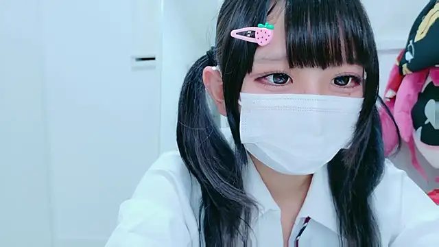 Hina-qp online show from April 26, 2026, 10:46 am