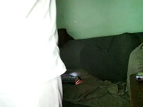 boyhigh1997 online show from February 3, 2026, 2:44 pm