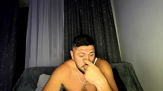 Gold Alpha Boy online show from September 13, 2025, 8:52 pm