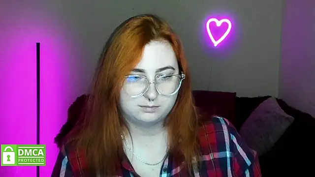 Alicia love00 online show from October 9, 2025, 11:30 am