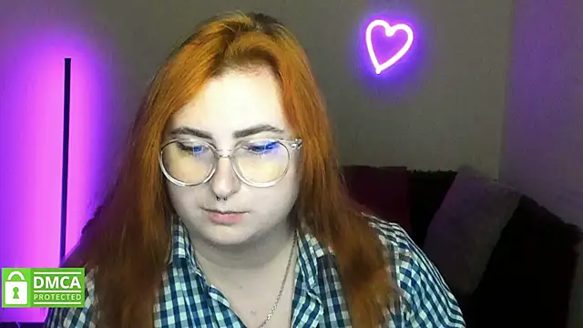 Alicia love00 online show from November 21, 2025, 6:23 am