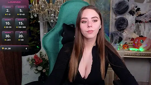 Snapshot of IvoryWood_ chatting on November 9, 2025, 4:38 pm IvoryWood online show from November 9, 2025, 4:38 pm