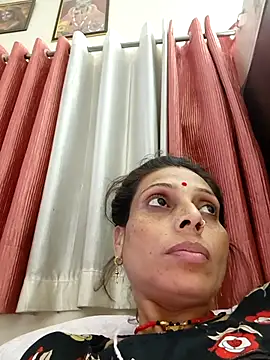 Snapshot of ISHANI-SINGH chatting on April 9, 2026, 2:44 pm ISHANI-SINGH online show from April 9, 2026, 2:44 pm