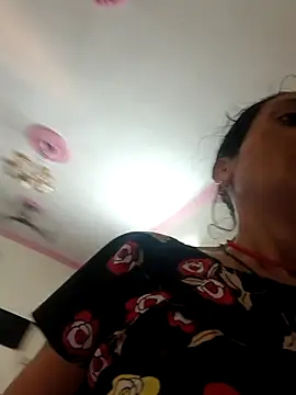 Snapshot of ISHANI-SINGH chatting on April 10, 2026, 2:50 am ISHANI-SINGH online show from April 10, 2026, 2:50 am