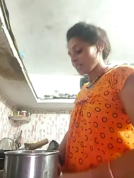 Snapshot of ISHANI-SINGH chatting on April 12, 2026, 4:23 pm ISHANI-SINGH online show from April 12, 2026, 4:23 pm