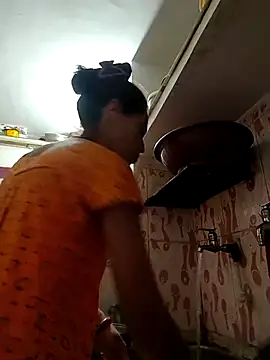 Snapshot of ISHANI-SINGH chatting on June 2, 2026, 2:57 am ISHANI-SINGH online show from June 2, 2026, 2:57 am