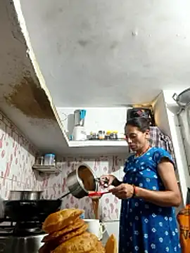 Snapshot of ISHANI-SINGH chatting on June 18, 2026, 3:29 am ISHANI-SINGH online show from June 18, 2026, 3:29 am