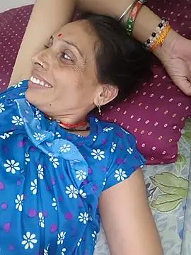Snapshot of ISHANI-SINGH chatting on June 19, 2026, 2:21 pm ISHANI-SINGH online show from June 19, 2026, 2:21 pm