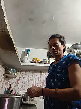 Snapshot of ISHANI-SINGH chatting on June 28, 2026, 2:23 pm ISHANI-SINGH online show from June 28, 2026, 2:23 pm