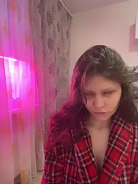 Snapshot of Lunliss chatting on November 29, 2025, 10:51 am Lunliss online show from November 29, 2025, 10:51 am