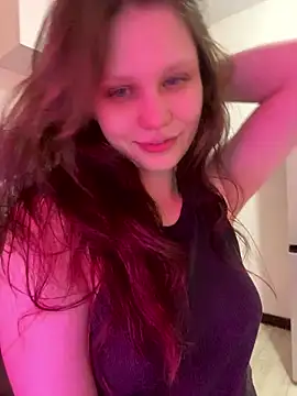 Snapshot of Lunliss chatting on January 18, 2026, 11:08 pm Lunliss online show from January 18, 2026, 11:08 pm