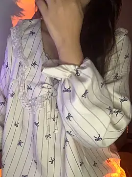 Tinasx56 online show from September 21, 2025, 9:38 pm