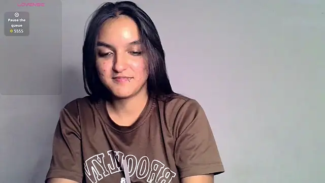 Snapshot of Ari_20_ chatting on May 28, 2026, 4:10 am Ari 20 online show from May 28, 2026, 4:10 am