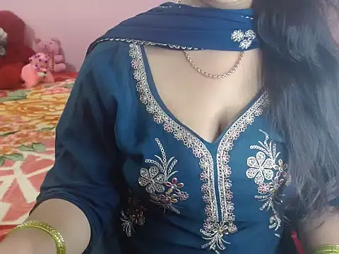 Hot anika  online show from February 16, 2026, 12:12 pm