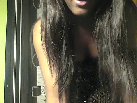 mickle james online show from December 14, 2025, 4:01 pm