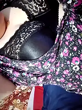 Hnonasix89 online show from June 11, 2026, 8:51 pm