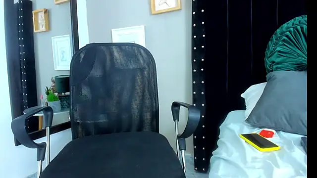 Snapshot of Mathewboy1 chatting on September 12, 2025, 11:48 pm Mathewboy1 online show from September 12, 2025, 11:48 pm