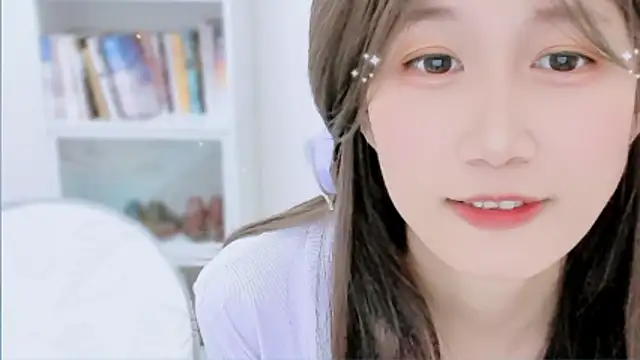 Rabbitlittlefool online show from December 19, 2025, 11:50 am