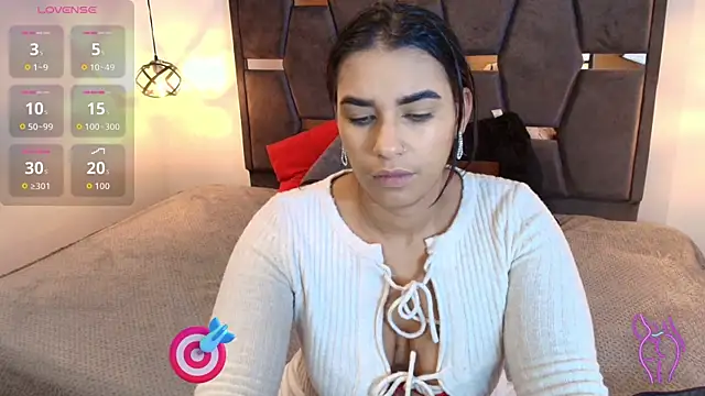 Lia Blake  online show from March 31, 2026, 12:05 pm