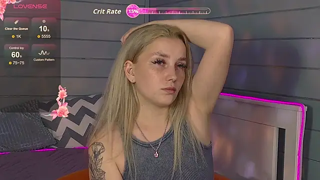 Snapshot of Crystal_Jull chatting on September 18, 2025, 1:46 pm Crystal Jull online show from September 18, 2025, 1:46 pm