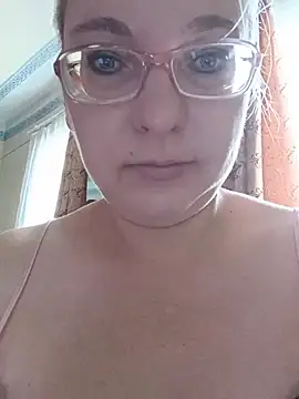 VikaKing online show from July 26, 2026, 7:48 am