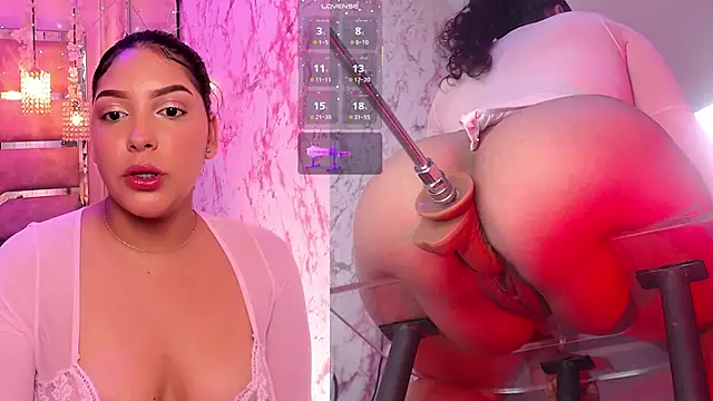 Snapshot of SugarandNibbles chatting on June 2, 2026, 1:13 pm SugarandNibbles online show from June 2, 2026, 1:13 pm