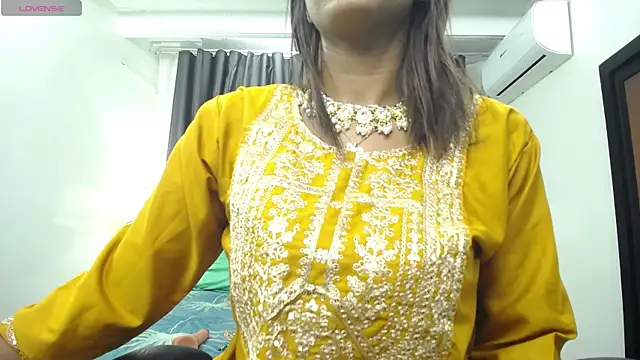 kairadayamai online show from April 13, 2026, 12:32 pm