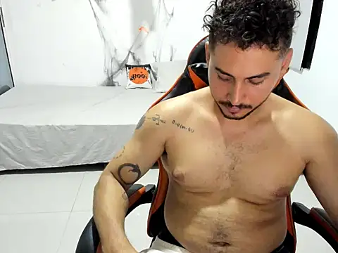 ashlan king online show from November 10, 2025, 2:54 am