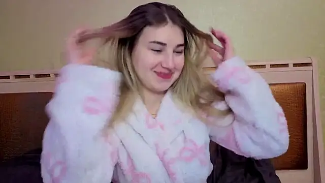 Snapshot of sugarskitty chatting on February 21, 2026, 2:40 pm sugarskitty online show from February 21, 2026, 2:40 pm