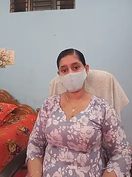 Cute Faria online show from June 15, 2026, 2:25 am