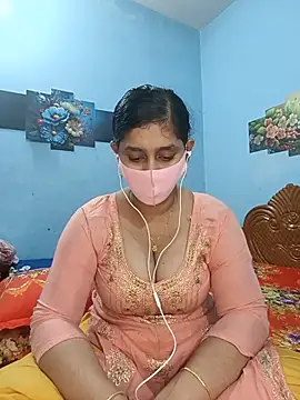 Cute Faria online show from June 15, 2026, 2:41 pm
