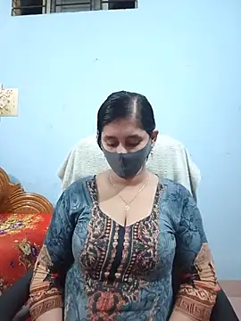 Cute Faria online show from June 16, 2026, 2:47 am