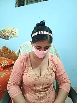 Cute Faria online show from June 23, 2026, 3:15 am