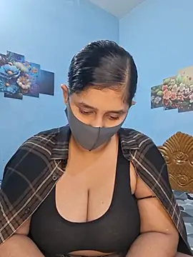 Cute Faria online show from August 5, 2026, 3:59 pm