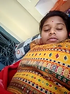 Snapshot of Hot_crety chatting on November 8, 2025, 11:54 am Hot crety online show from November 8, 2025, 11:54 am