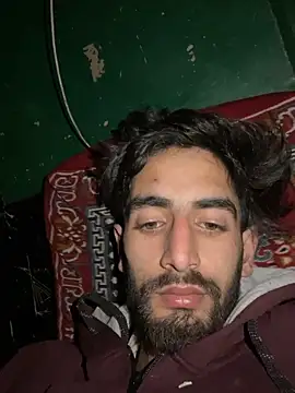 lyath3245 online show from February 4, 2026, 8:36 pm