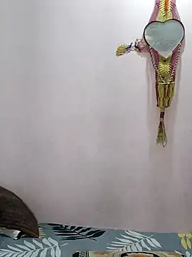 sneha bebo online show from April 15, 2026, 3:41 pm