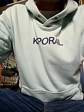 Jo27110 online show from October 29, 2025, 12:40 pm