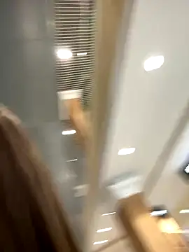 Snapshot of ElliRose chatting on November 1, 2025, 6:15 am ElliRose online show from November 1, 2025, 6:15 am