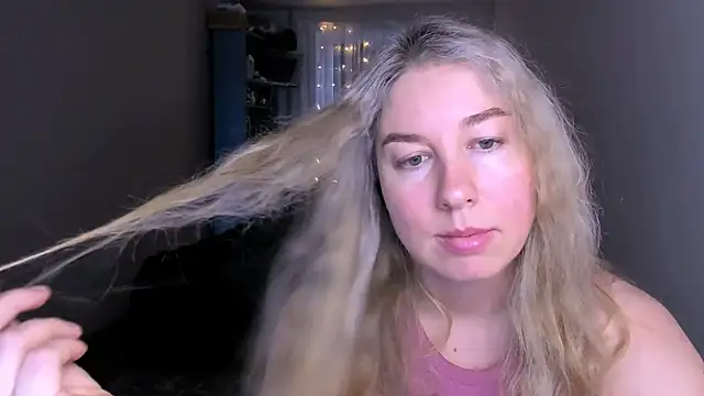 Snapshot of NancySanders chatting on April 20, 2026, 6:49 am NancySanders online show from April 20, 2026, 6:49 am