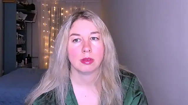 Snapshot of NancySanders chatting on June 1, 2026, 6:53 pm NancySanders online show from June 1, 2026, 6:53 pm