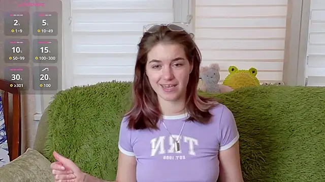 ElzaBlis online show from September 27, 2025, 3:17 pm