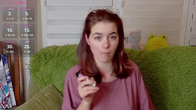 ElzaBlis online show from October 16, 2025, 6:53 pm