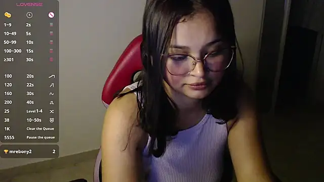 nice oussy online show from October 3, 2025, 7:16 am