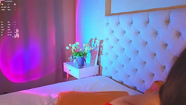 Snapshot of MarciaMarshall chatting on September 24, 2025, 10:02 pm MarciaMarshall online show from September 24, 2025, 10:02 pm