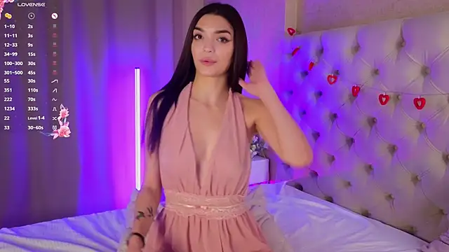 Snapshot of MarciaMarshall chatting on October 13, 2025, 8:31 pm MarciaMarshall online show from October 13, 2025, 8:31 pm