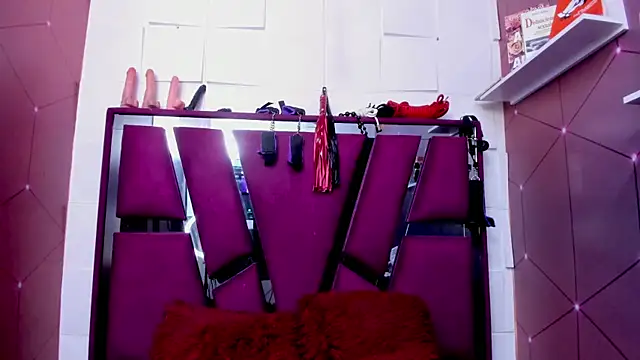 Asshley sky online show from November 28, 2025, 3:20 am