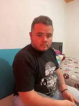 Chimbo-1996 online show from September 10, 2025, 6:08 pm