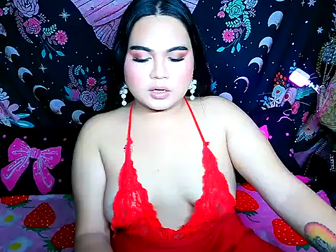 Snapshot of YourThicc_bella chatting on June 1, 2026, 2:41 pm YourThicc bella online show from June 1, 2026, 2:41 pm