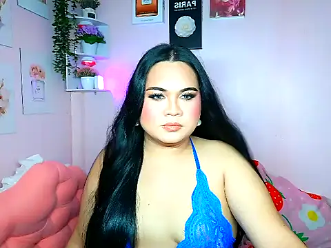 Snapshot of YourThicc_bella chatting on July 21, 2026, 3:14 pm YourThicc bella online show from July 21, 2026, 3:14 pm